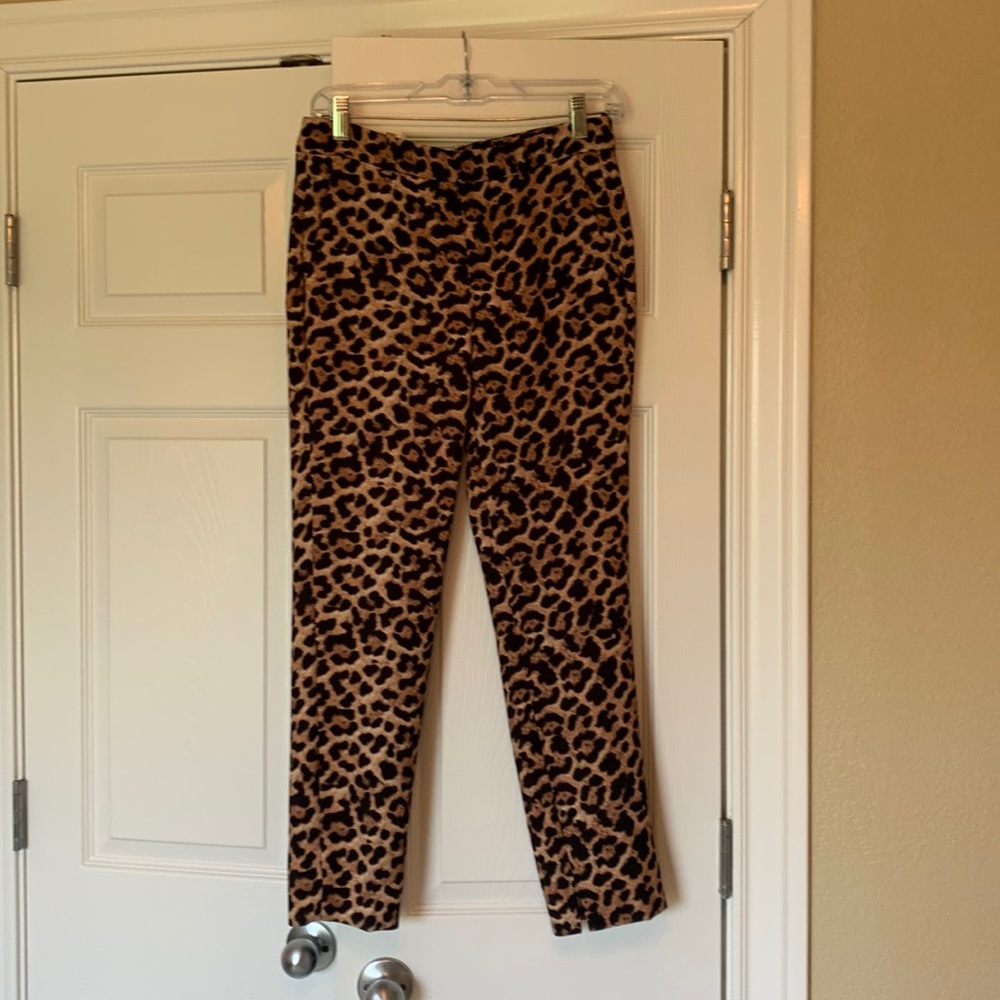 Zara leopard slim leg pants size 2